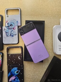 Samsung Galaxy Z Flip4 5G - 3