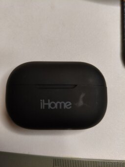 IHOME XT-10 TRUE BEZDRÁTOVÁ SLUCHÁTKA (ČERNÁ) - 3
