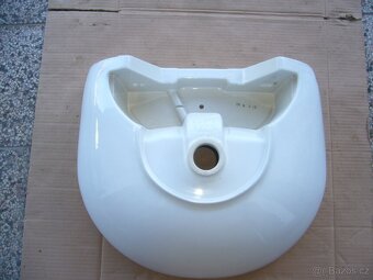 Umyvadla, WC mísy - 3