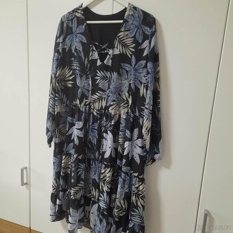 Splývavé šaty - 3