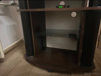 42" Plasma TV PANASONIC VIERA TH-42PV600E + set-top box + T - 3