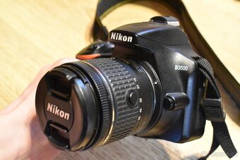 Nikon D3500 TOP stav (pouze 5400 závěrek) - 3