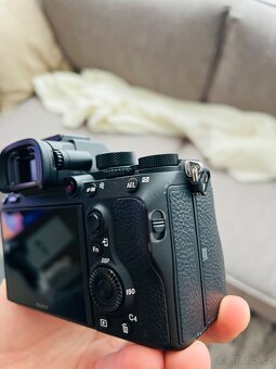 Sony Alpha A7r3 - 3