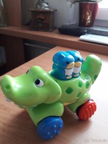 Jezdící krokodýl Fisher Price - 3