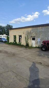 Prodej komerčního objektu v obci Všemyslice - Neznašov - 3