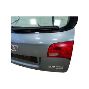 Páté dveře světle modrá LY7E Audi A6 4F Allroad Avant 2007 - 3