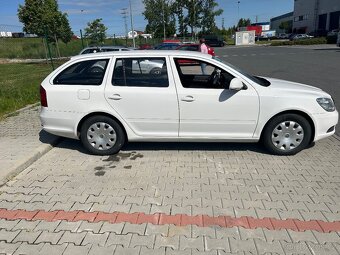 Škoda Octavia combi 1.6 TDI CR 77kw r.v 2012 - 3