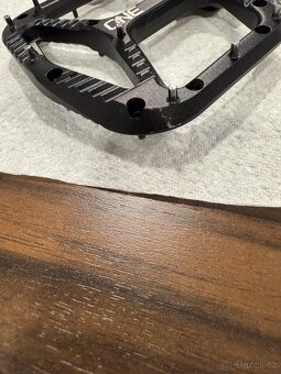 Pedály OneUp Flat Pedals ALU black - 3