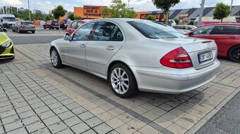 Mercedes-Benz W211 E270 CDI 130 kW Avantgarde, automat - 3