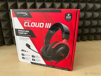 Herní sluchátka HyperX Cloud III Red - 3