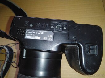 Finepix s9200 ultrazoom 50xzoom - 3