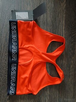 Sportovní podprsenka Under Armour - 3