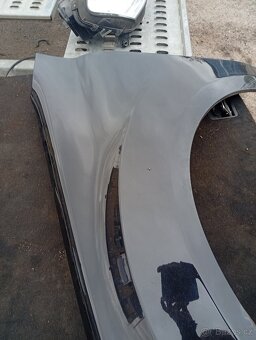 MERCEDES BENZ ML W164 L.P. BLATNÍK ČERNÝ KOD C197 - 3