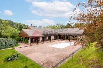 Luxusní Rodinný Dům na Prodej ve Hvězdonicích - 3