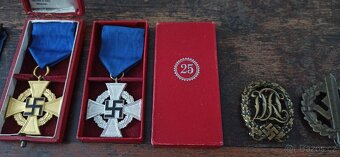 Medaile, vyznamenání, odznaky Německo. - 3