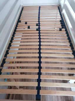 Vyvýšená postel se skluzavkou - 3