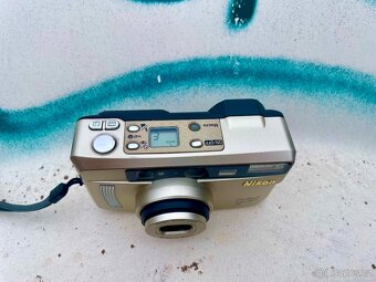 vintage analog Nikon One Touch zoom 90s - 3