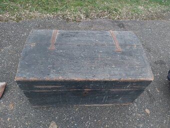 Dřevěná truhla - 3