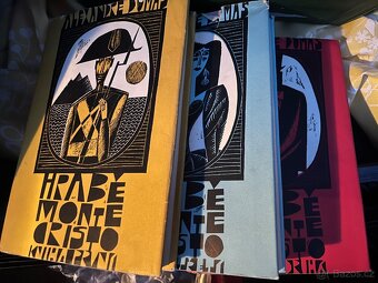 Různé druhy knih - 3