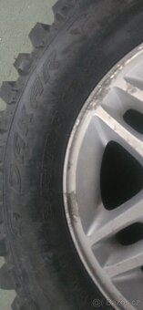 245/70 r16 - 3