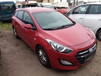 Hyundai I30 kombi 1.6 88kW,r.v.2015 - 3