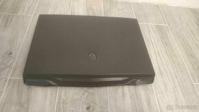 Alienware m17x R3 - 3