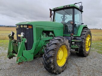 JOHN DEERE 8300 - 3