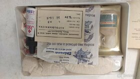 Retro autolékárnička původní obsah - 3