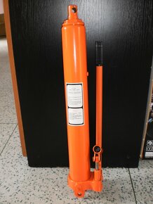 Hydraulický píst 8 t - 3