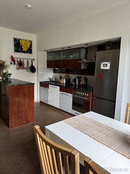 Pronájem pokoje 30m2 v domě v obci Bašť, Praha Východ - 3