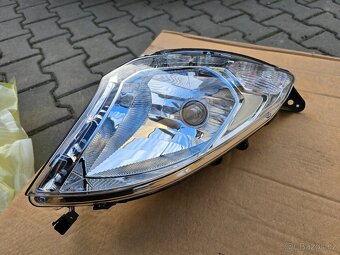 Nové světlo Peugeot Satelis 125 2 levé 1x pravé - 3