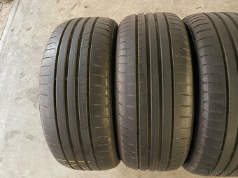 prodám letní pneumatiky 205/55/16 Dunlop celá sada - 3