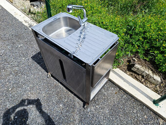 Nerezový gastro stůl / dřez /páková baterie/odkládací plocha - 3