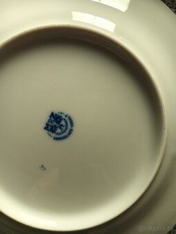 Velmi starý porcelánový okrasný talíř MZ - 3