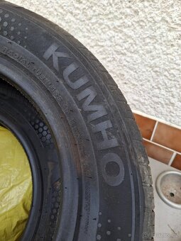 Letní pneu zn. Kumho 185/65 R15 - 3