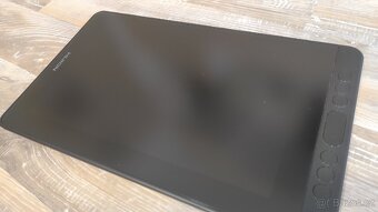Grafický tablet Huion Kamvas 12 – 3 000 Kč - 3