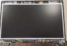15,6" LCD display (komplet víko) HP EliteBook 8540w - 3