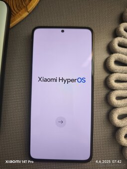 Xiaomi 13T 8gb/256gb-v super stavu - 3