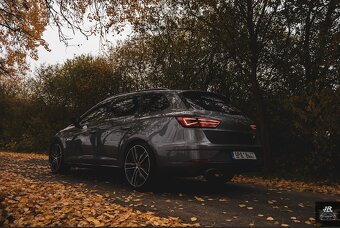 Seat Cupra 5f ST 300 - 3