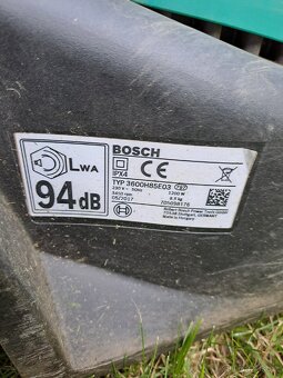 Prodám sekačku na trávu BOSCH Rotak 32 Ergoflex H - 3