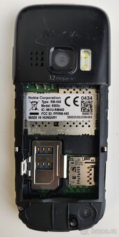 tlačítkový telefon Nokia 6303 - 3