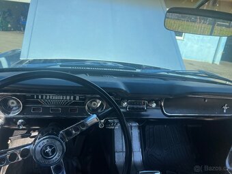 Ford Mustang - 3