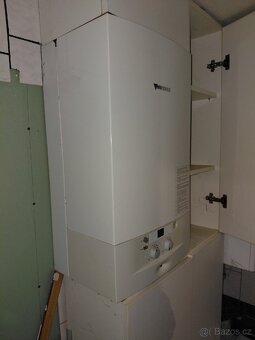 Plynový kotel junkers 12 ZS 2DHA +Bojler 60l - 3