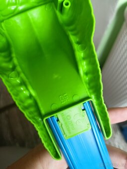 ZURU Metal Machines Dráha KROKODÝL - 3