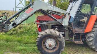 Zetor 8045 s čelním nakladačem - 3