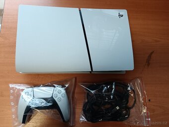 PlayStation 5 (Slim) Digital Edition - 3