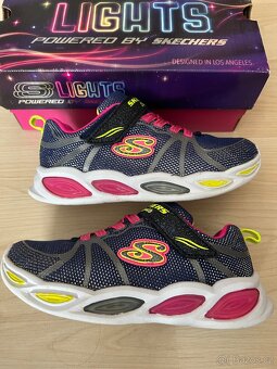 Svítící tenisky Skechers - velikost 30 - 3