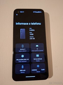 Asus Zenfone 9 - 3