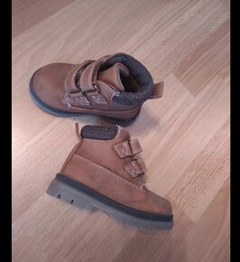 Chlapecké zimní kotníkové boty F&F vel. 21 - 3