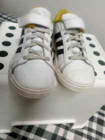 Botasky ADIDAS Mickey Mause vel.31,5 - 3